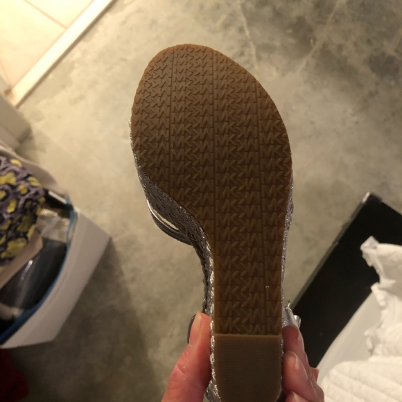 Silver wedges MK - Picture 5 of 10